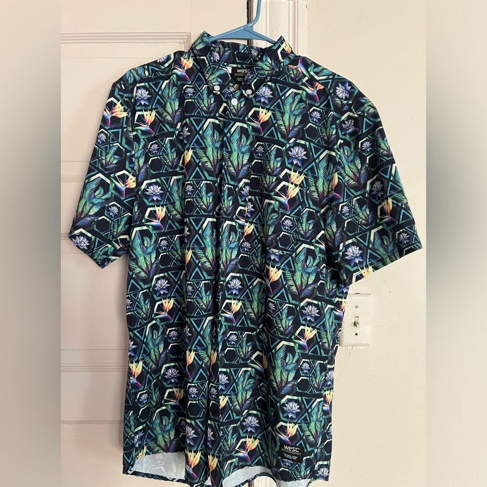 WESC Psychedelic Lotus Button Up Shirt